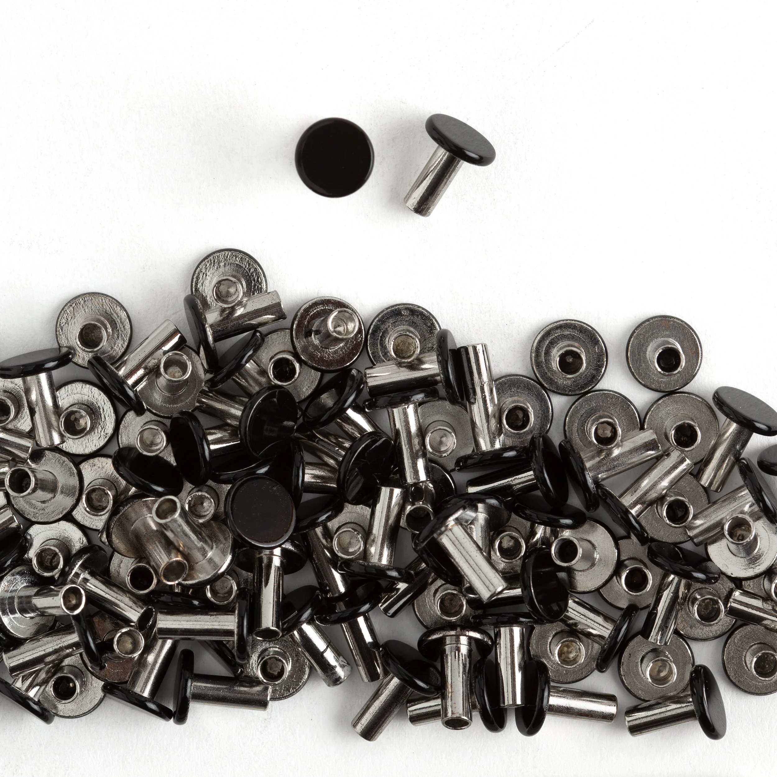 Tubular Rivets 100 Pack - Image 4