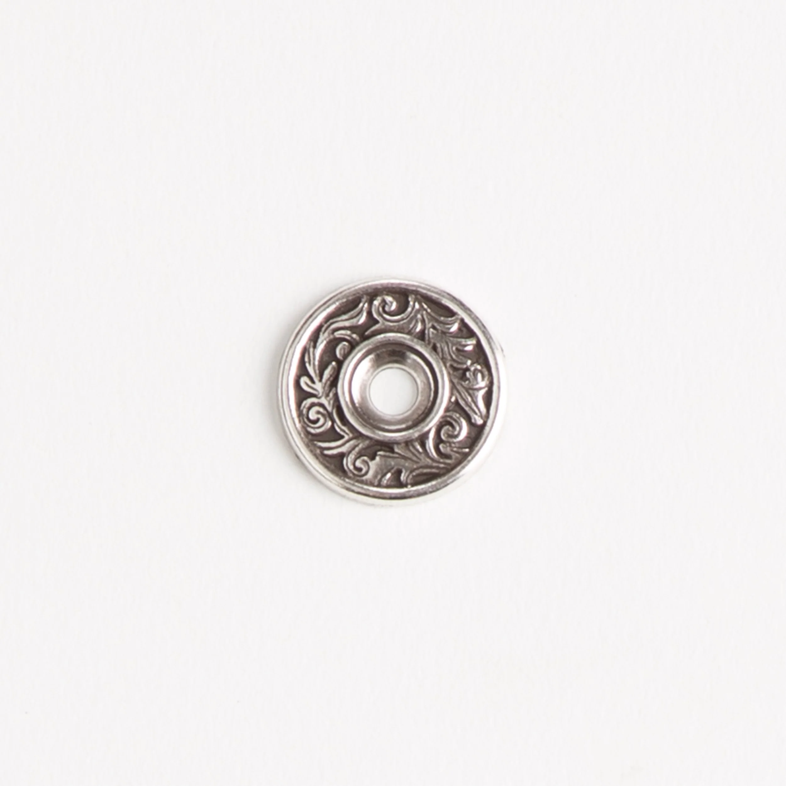 Bezel Conchos - Image 2