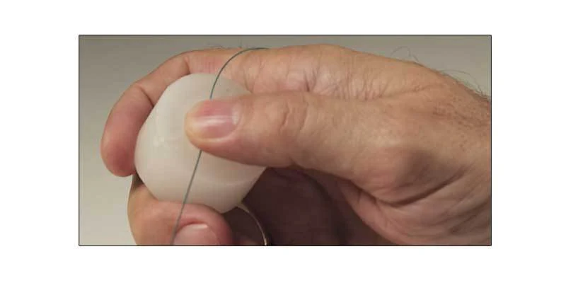 Carriage Hand Sewing Wax 1 Oz. (28 g)