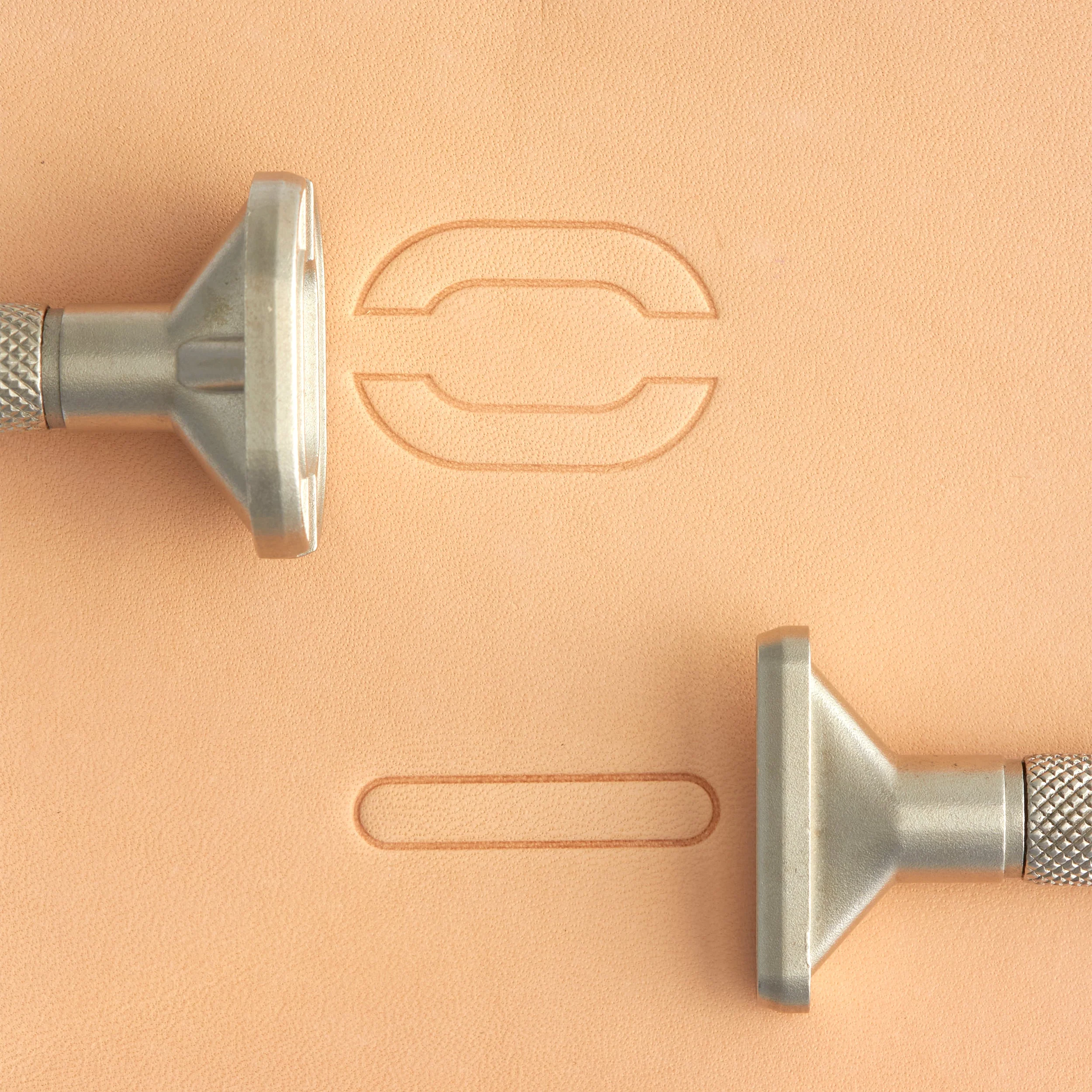 Craftool® Border Chainlink Stamp Set - Image 3