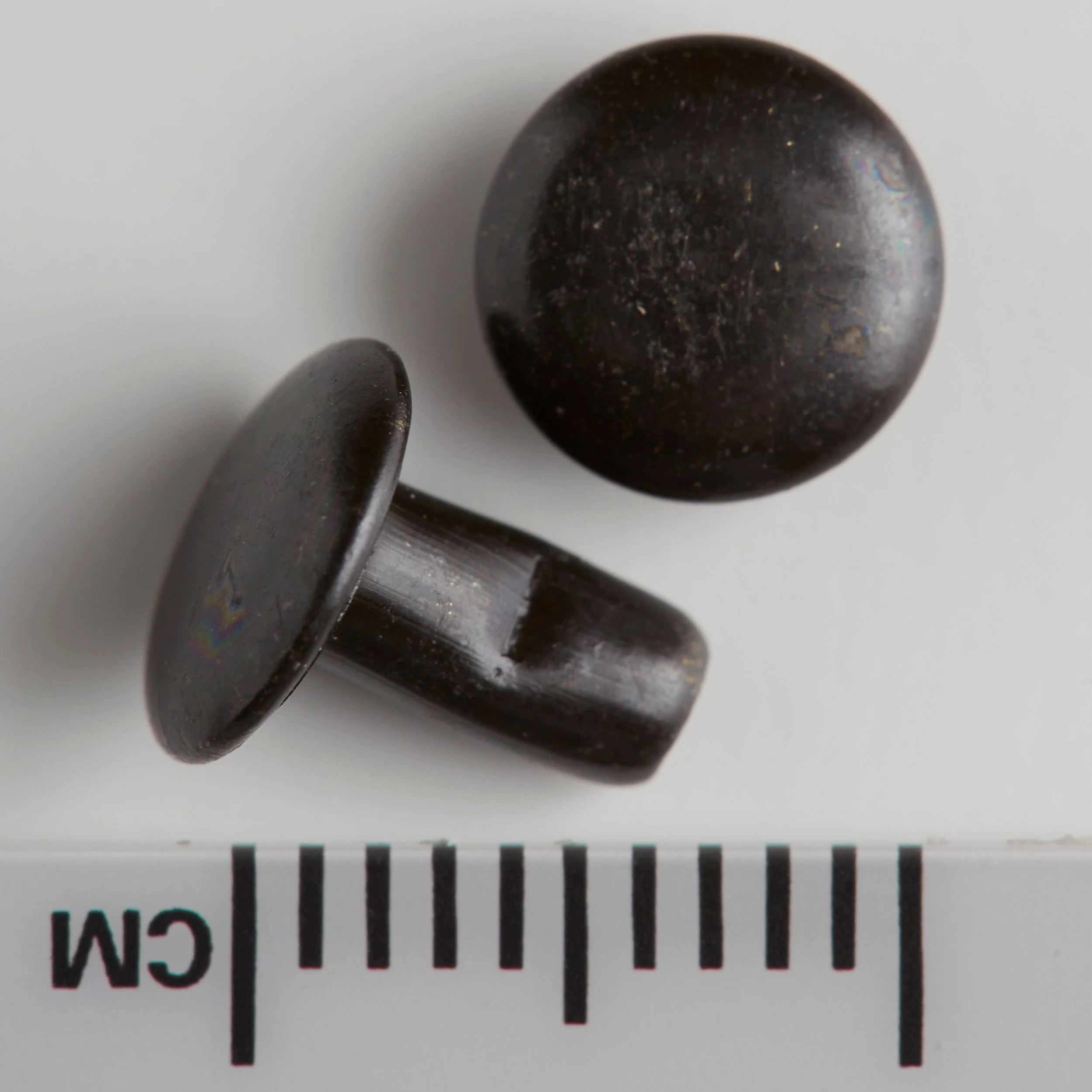 Double Cap Rivets - 1,000 Pack - Image 10