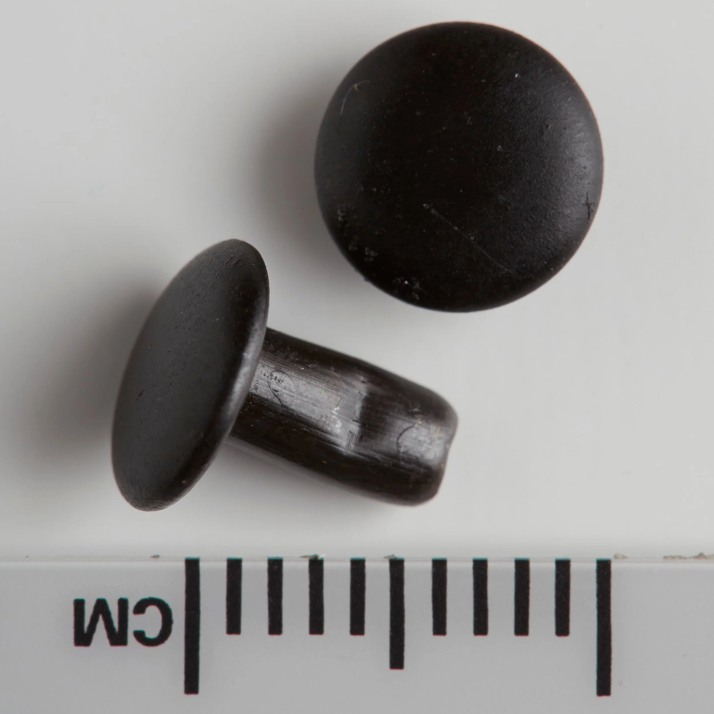 Double Cap Rivets - 1,000 Pack - Image 6