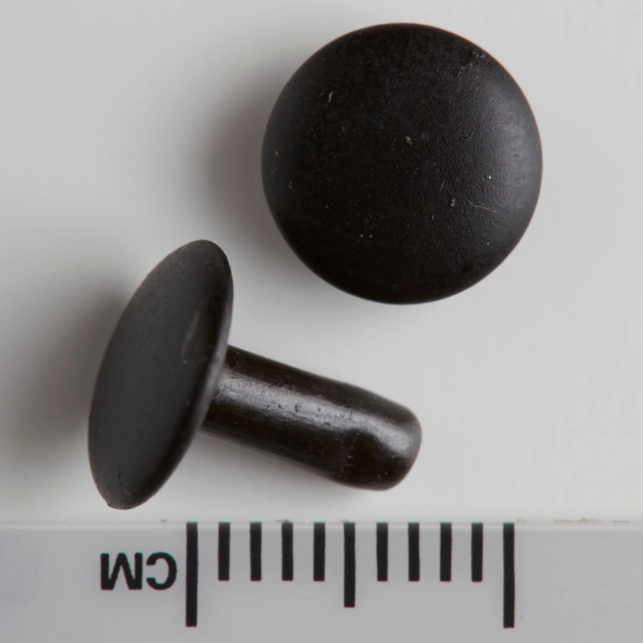 Double Cap Rivets - 1,000 Pack - Image 8