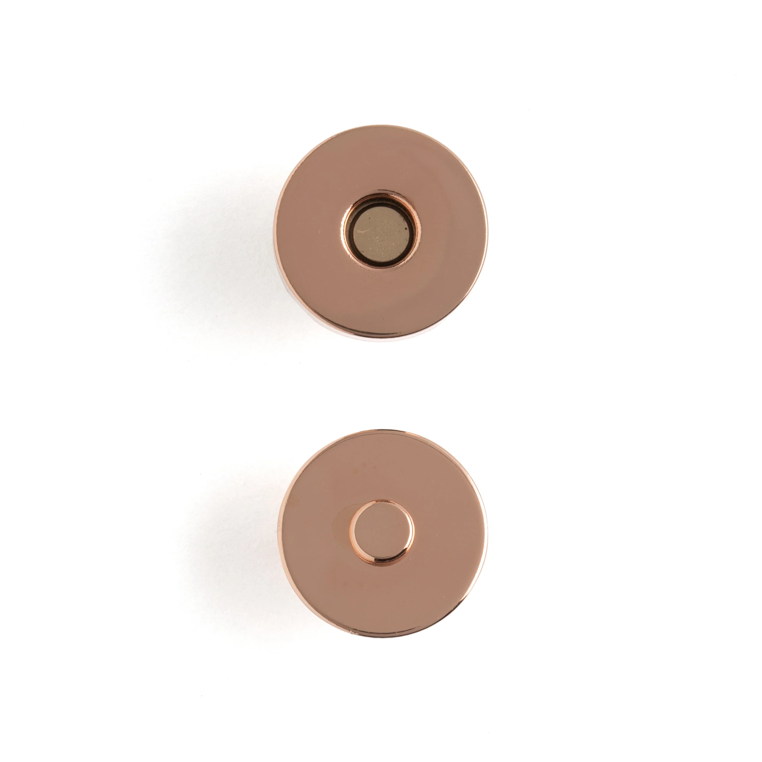 Magnetic Bag Clasp - Image 12