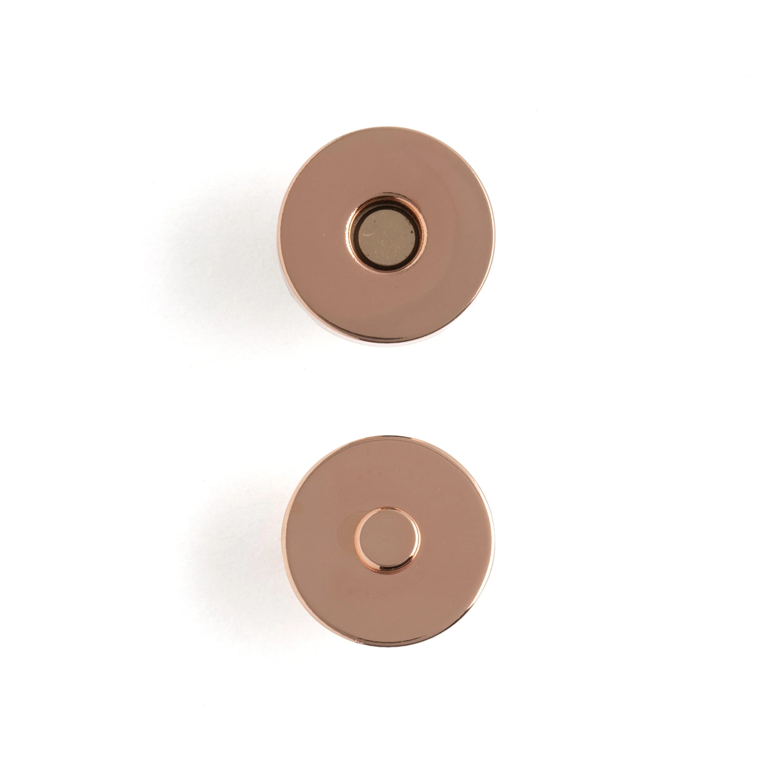 Magnetic Bag Clasp - Image 2